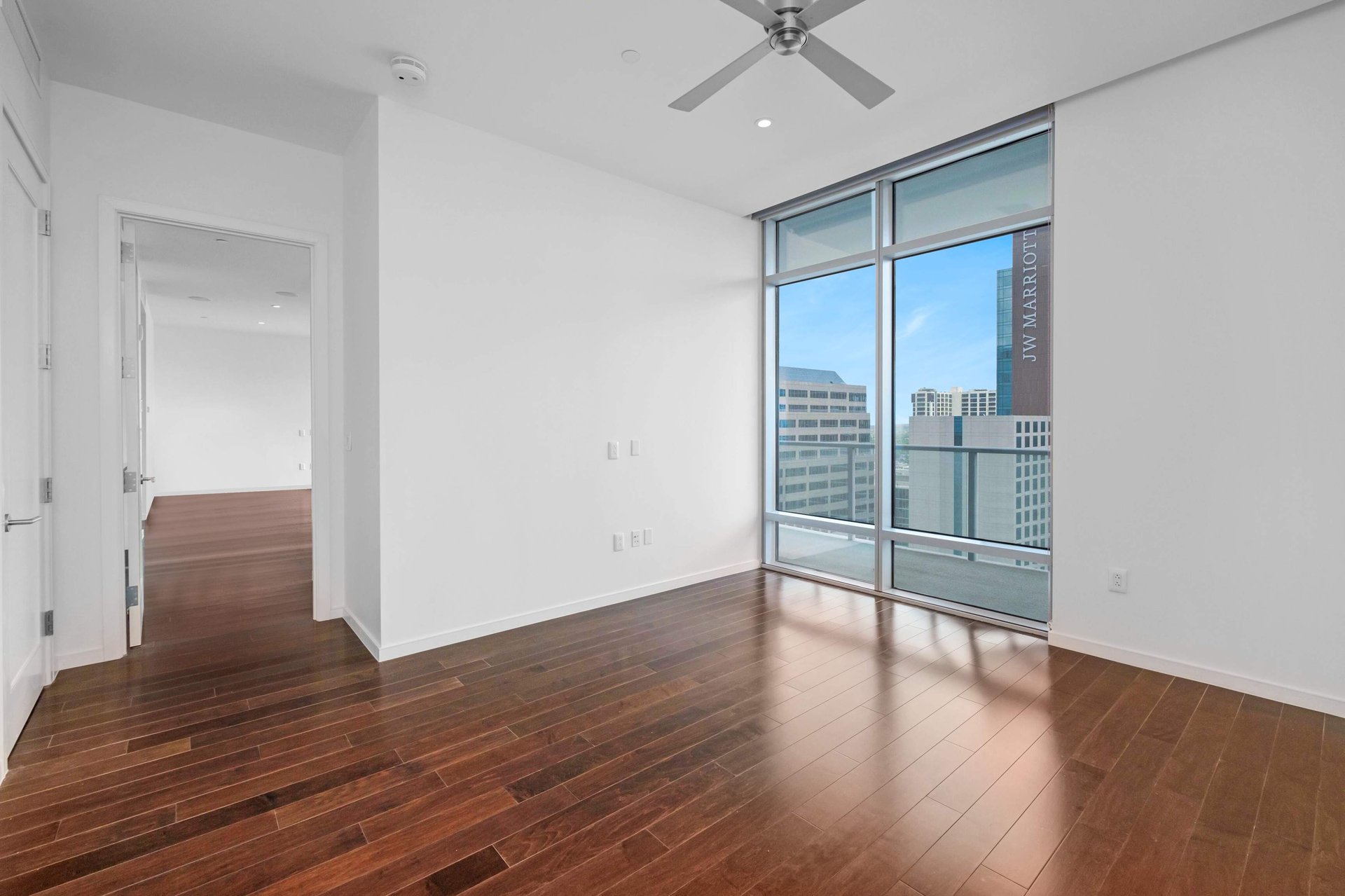 200 Congress Ave #24B