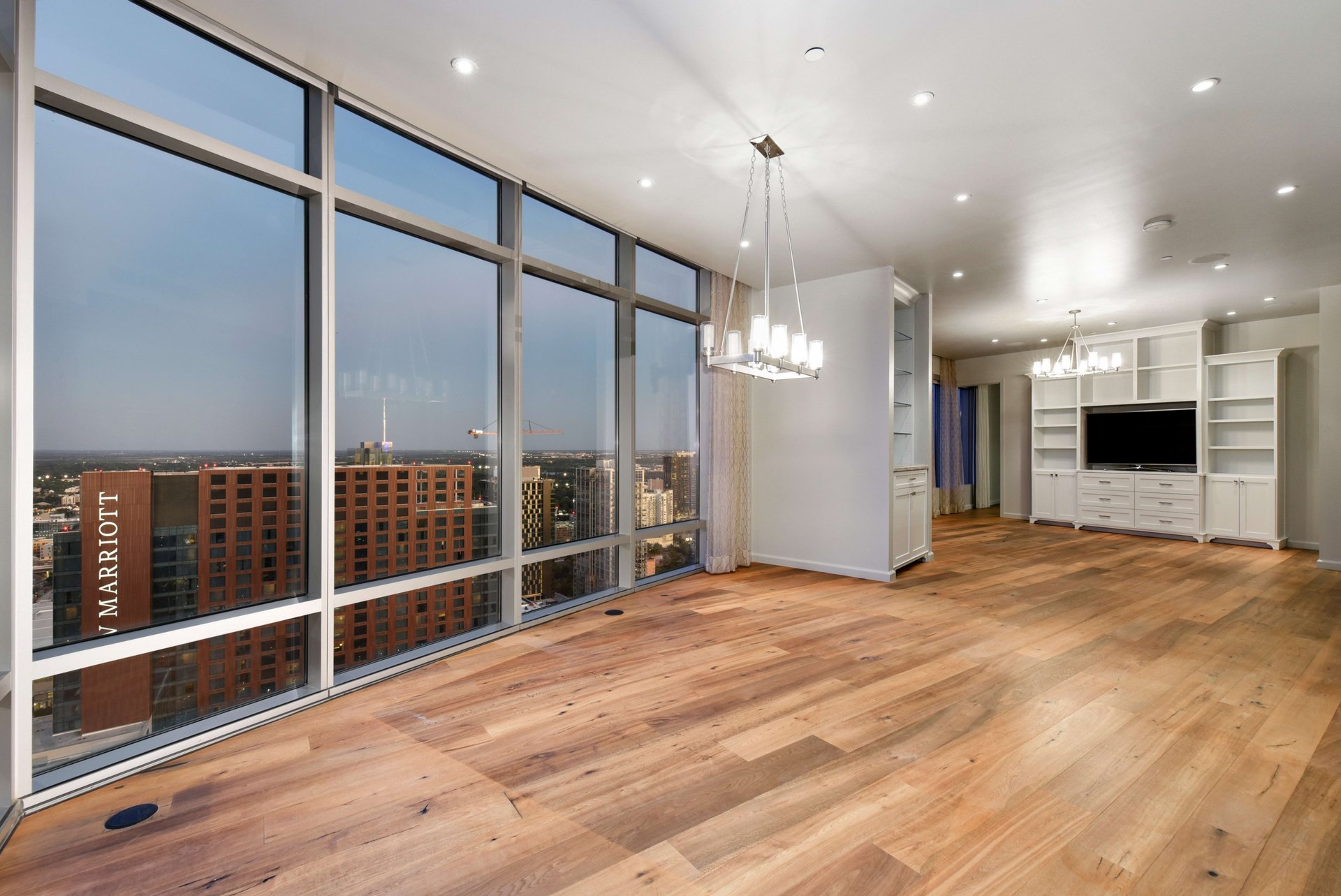 200 Congress Ave #38NE