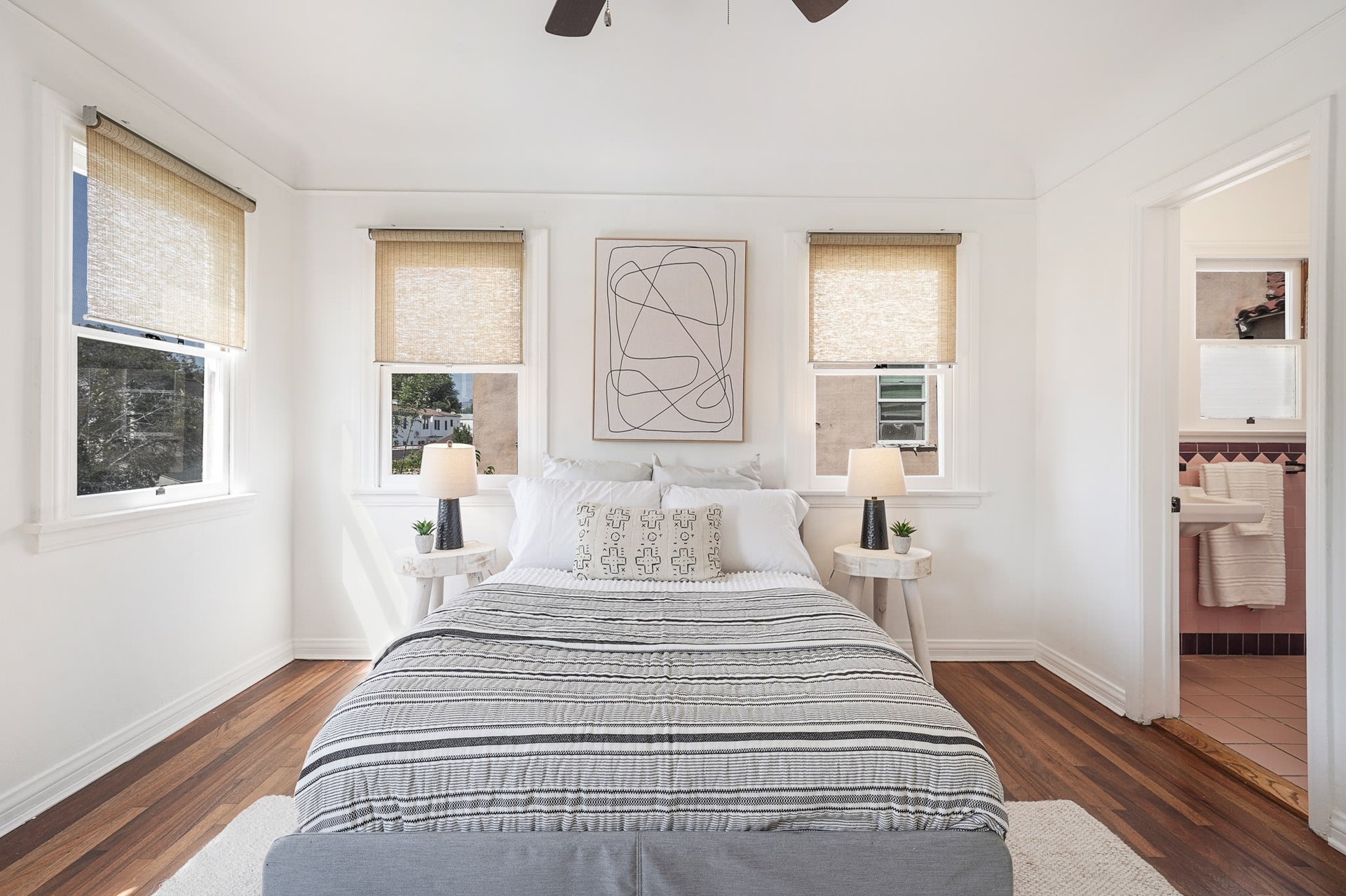 Beautiful Spanish Trophy Duplex in Wilshire Vista