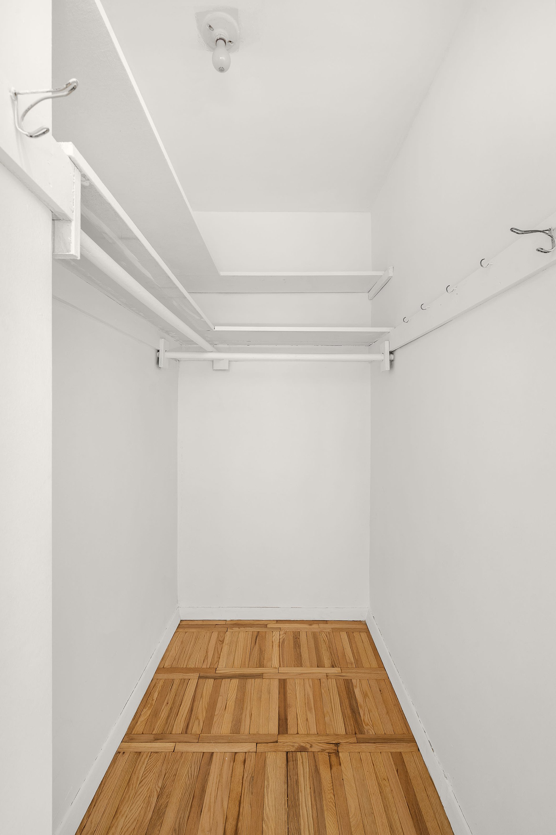 347 East 53rd Street, D1
