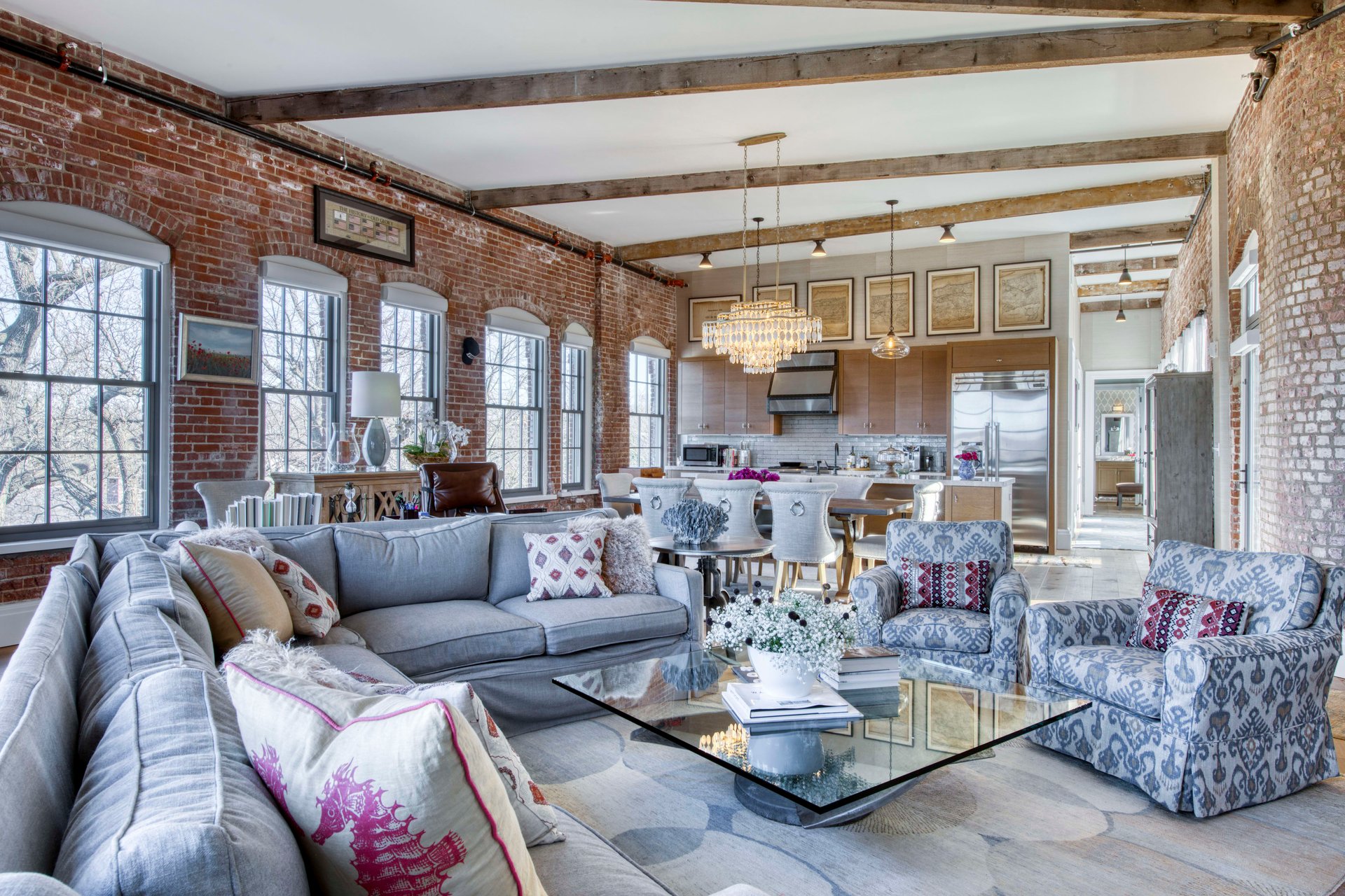 A Watchcase Flagship Penthouse With Unmatched Water Views