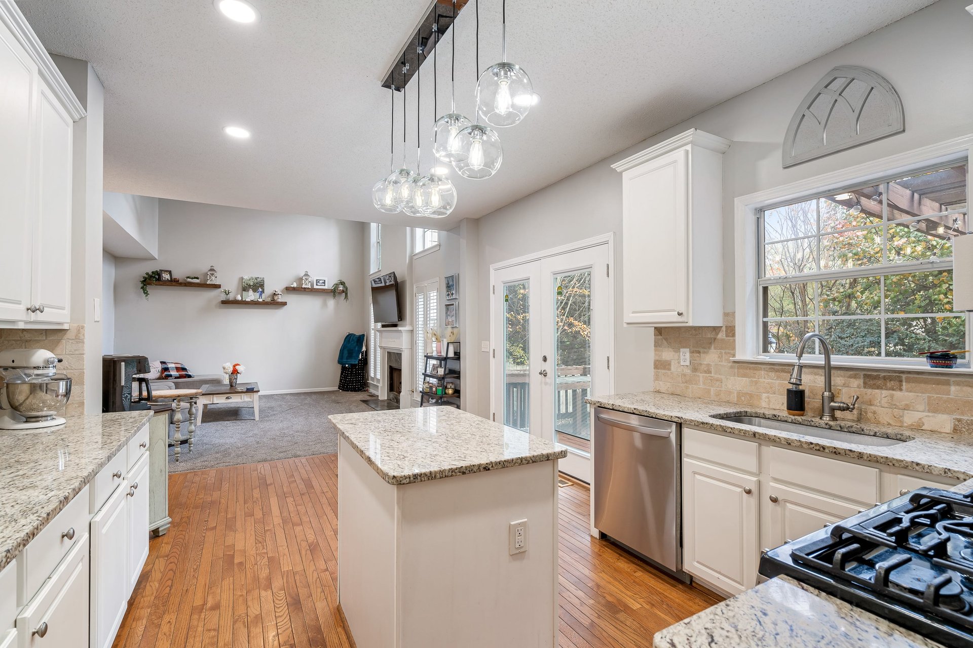 4557 Chelton Ct 
