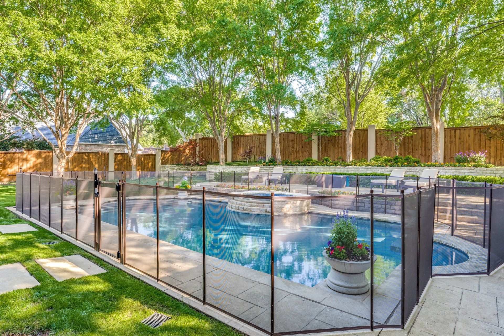 Private Address, Dallas