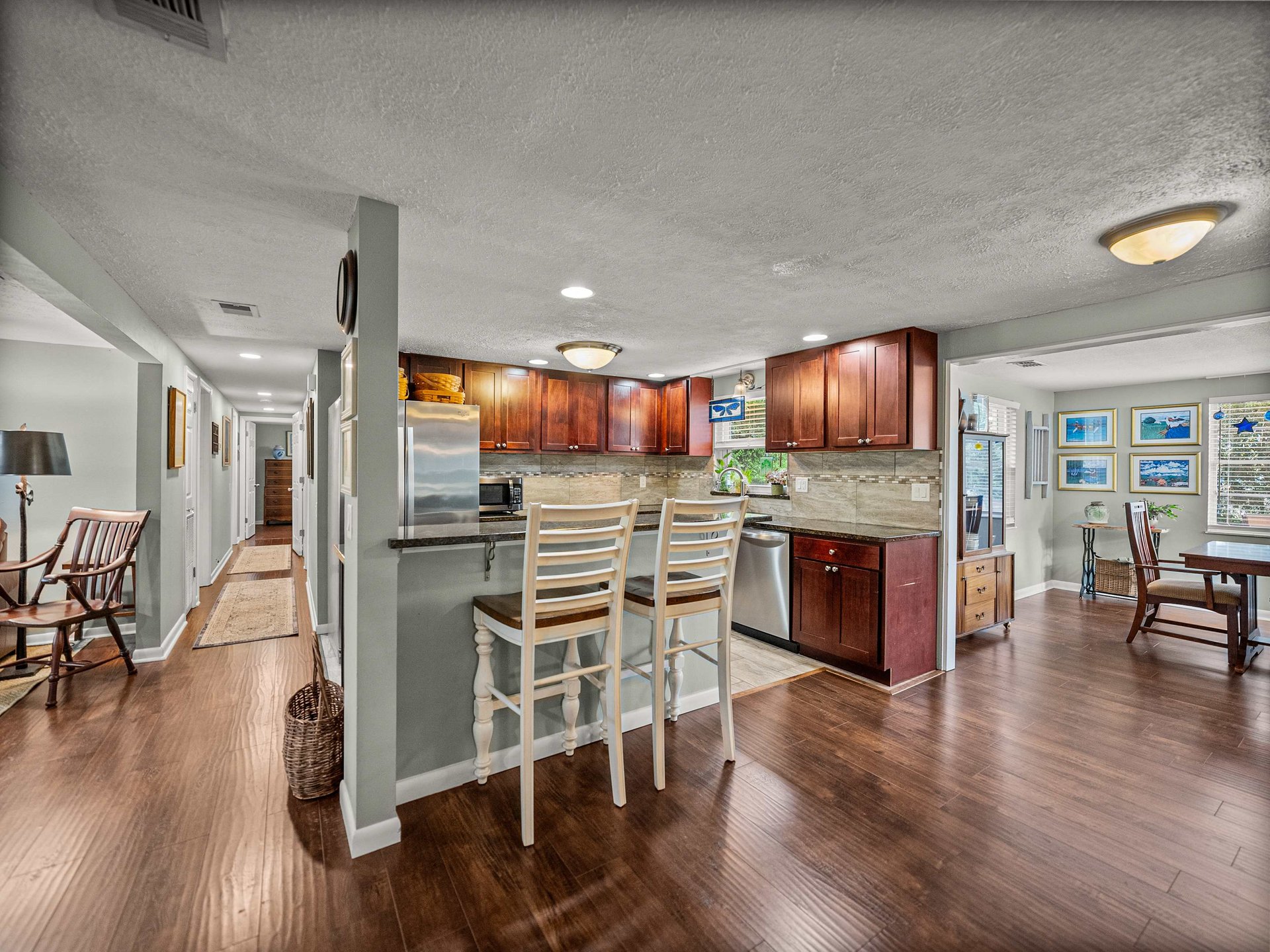 37403 VERO LN