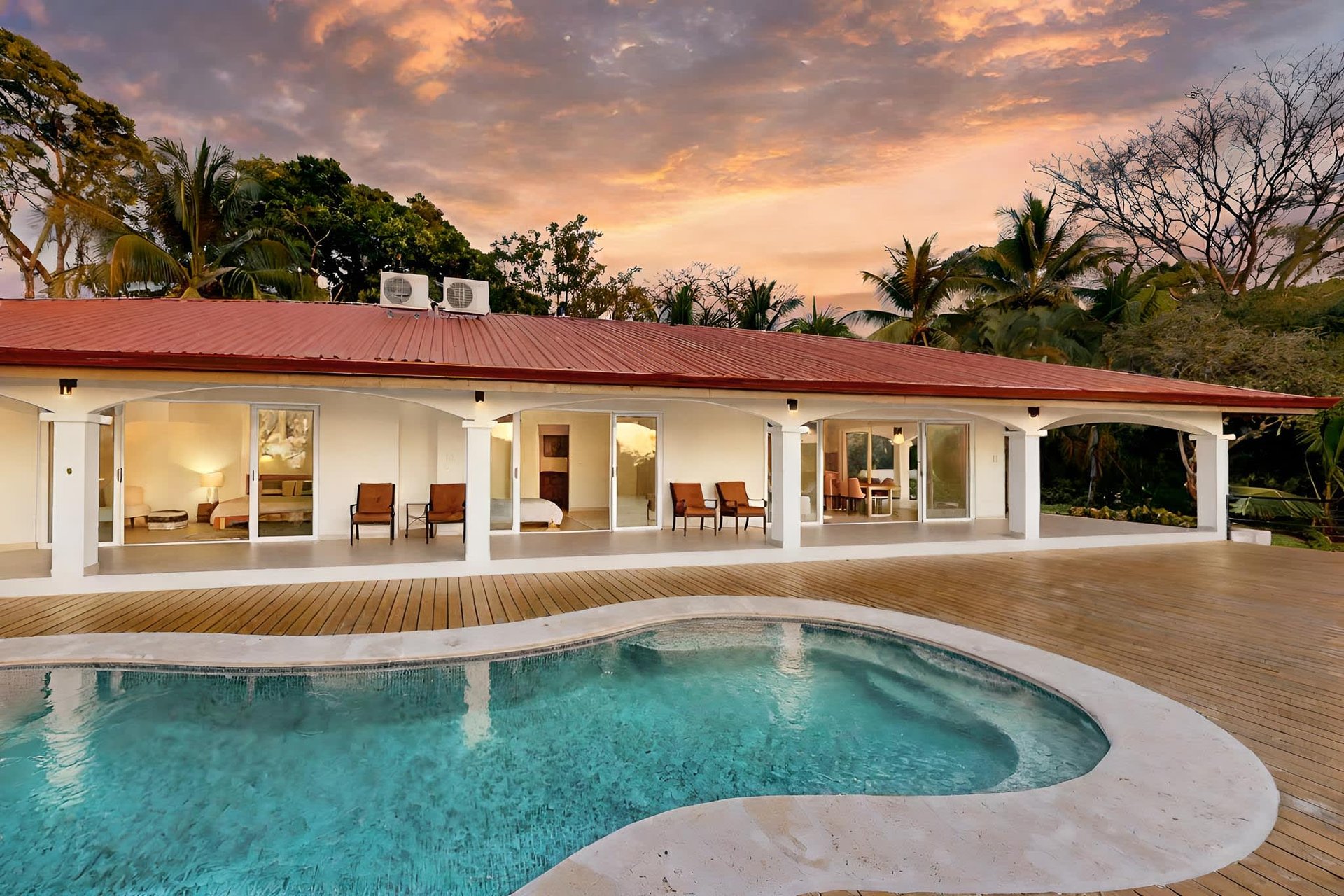 Gorgeous Hacienda-Style Home in Uvita with Ocean Views & in a Fantastic Location!!