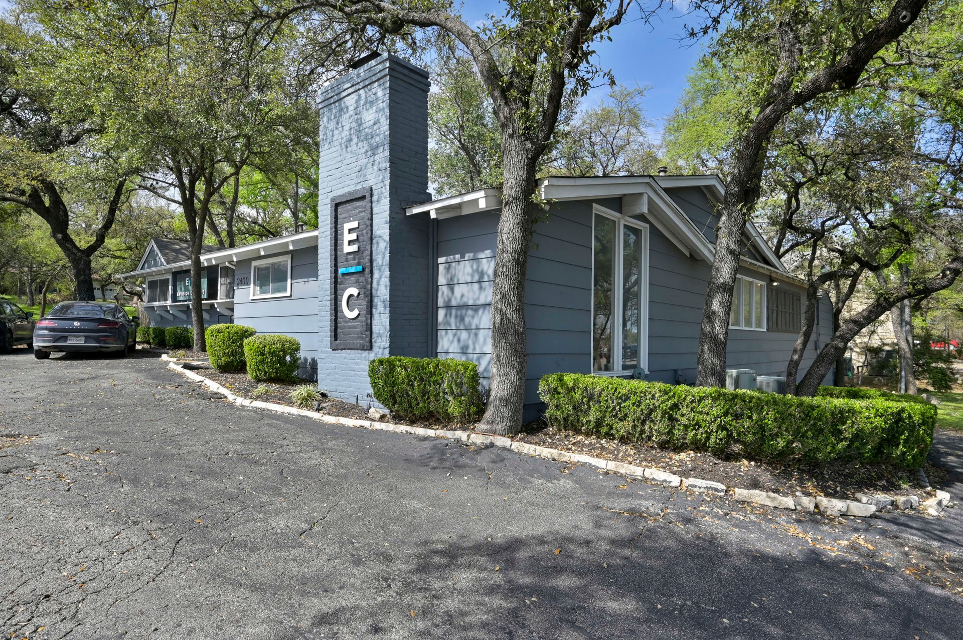 3400 and 3402 Northland Drive