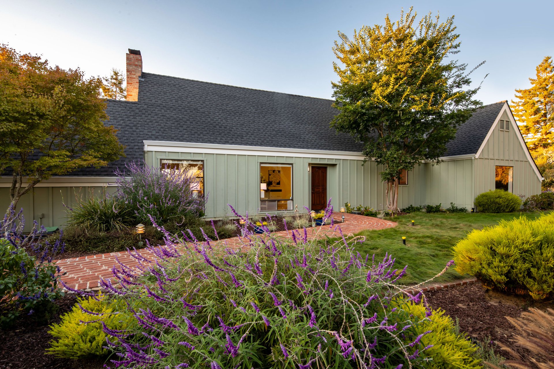 400 Wildwood Drive