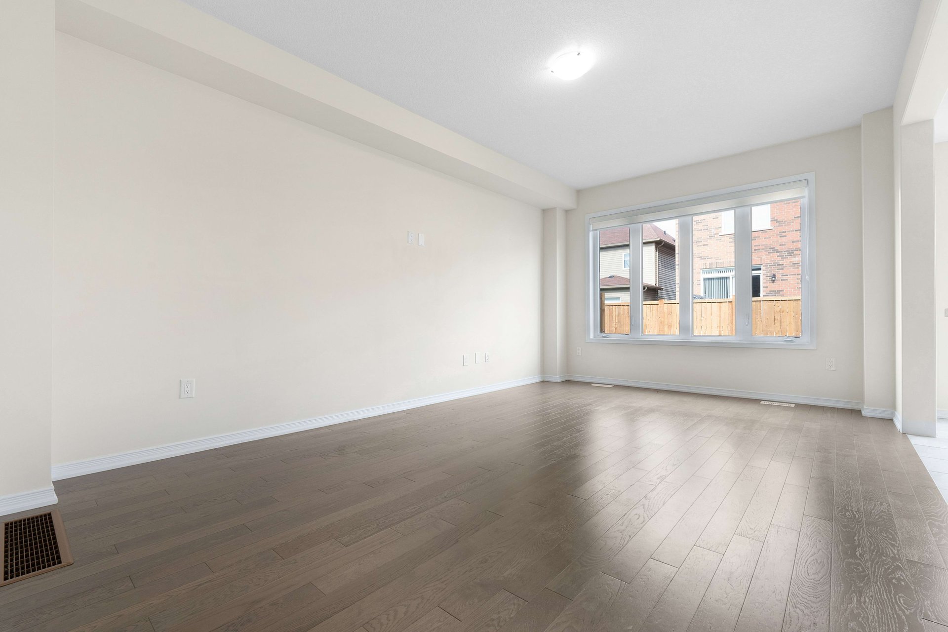 63 Esther Cres