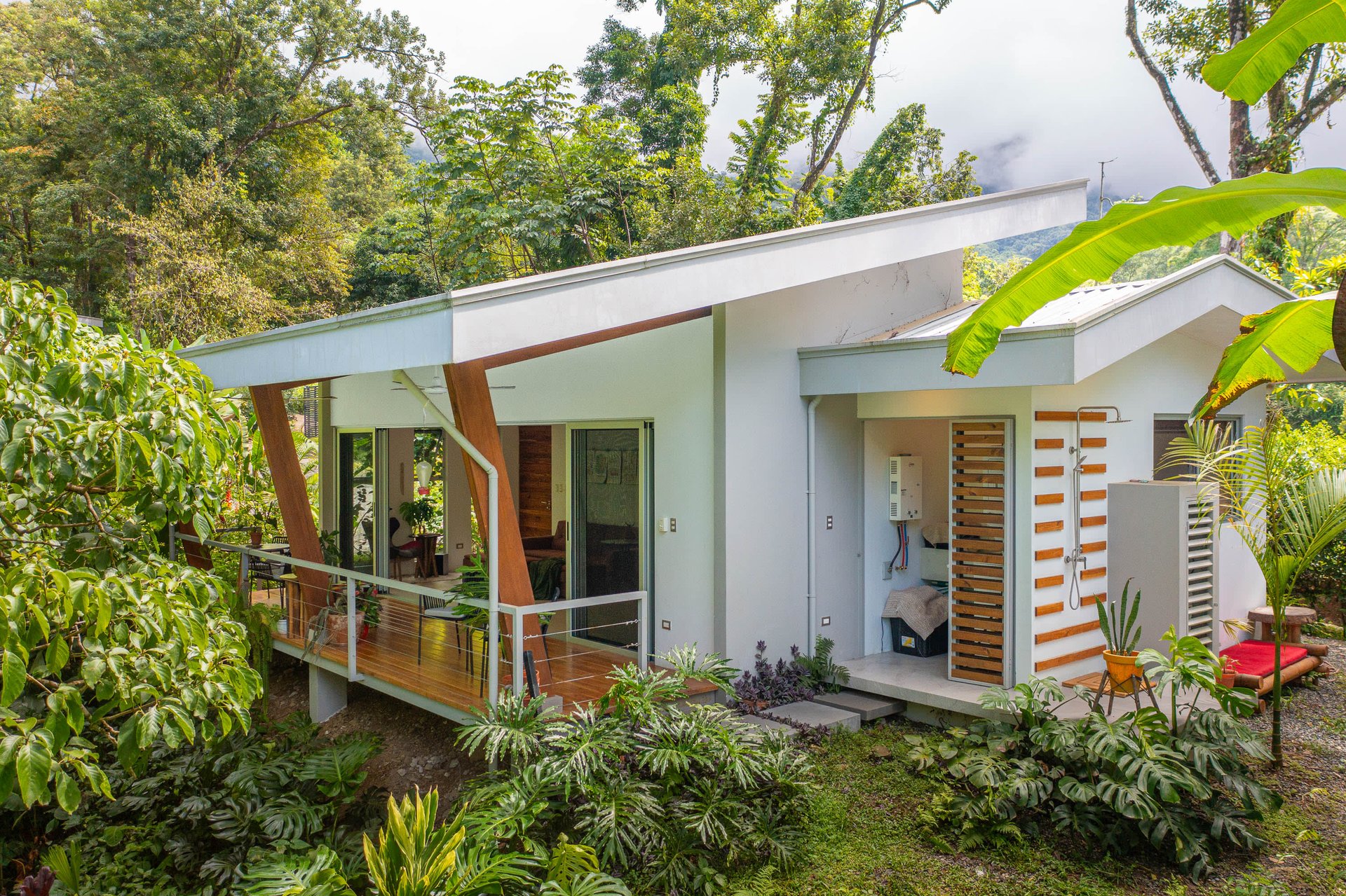 Modern 2 BR Home with Beautiful WATERFALL and River