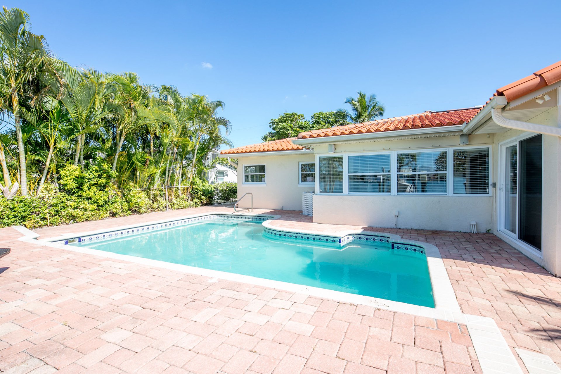 CURATED SALE - 9160 Gulf Blvd
