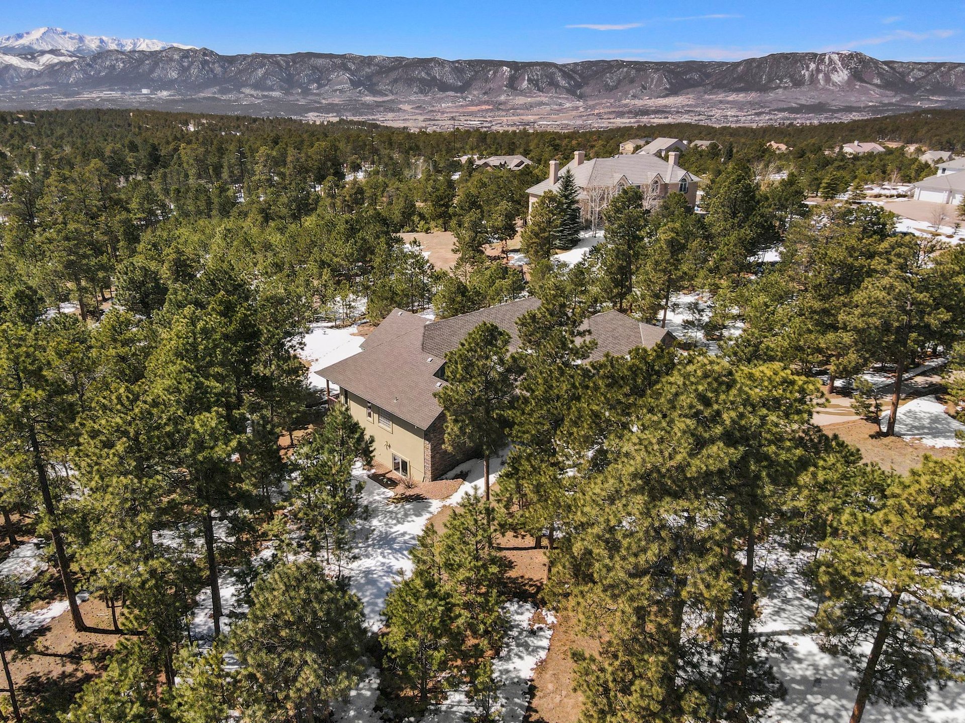 1255 Scarsbrook Court