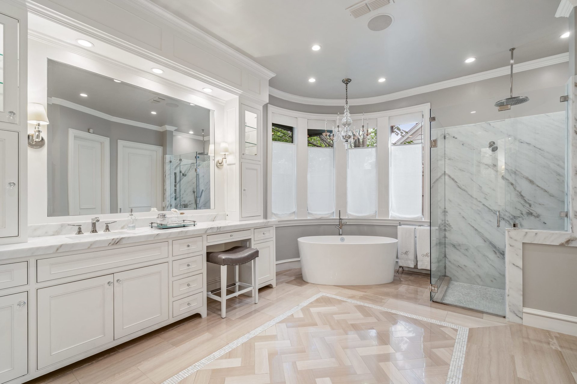 Golf Course Community Estate Home