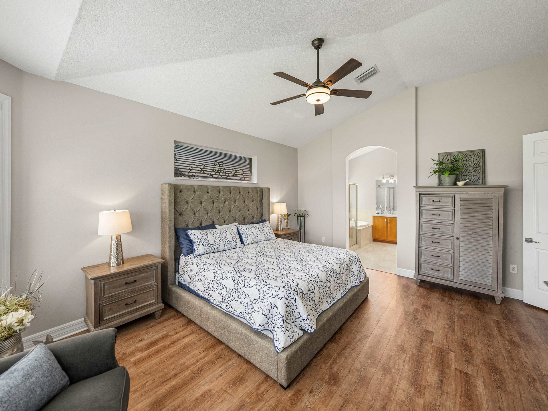 13130 PALMILLA CIR