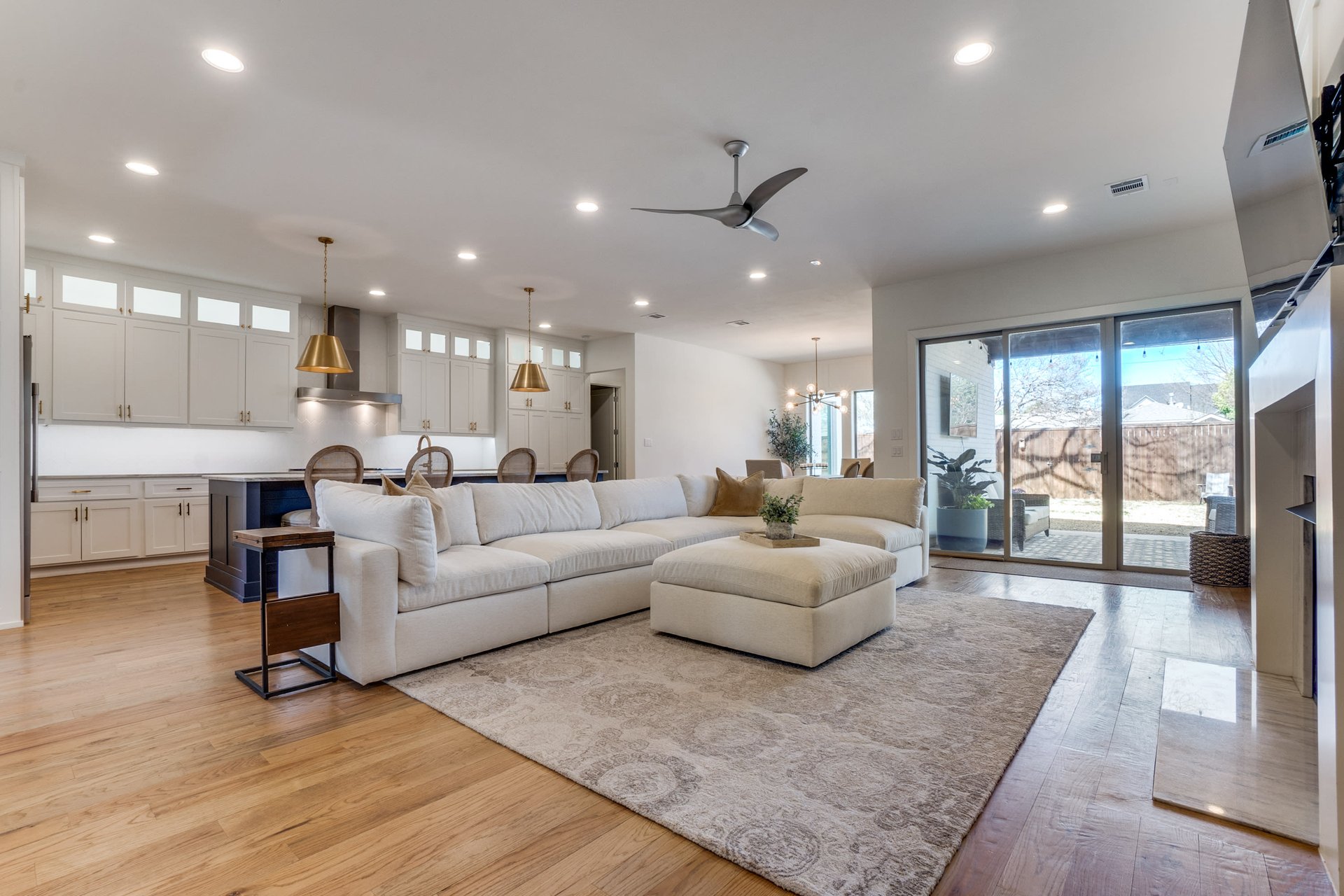 Midway Hollow Masterpiece