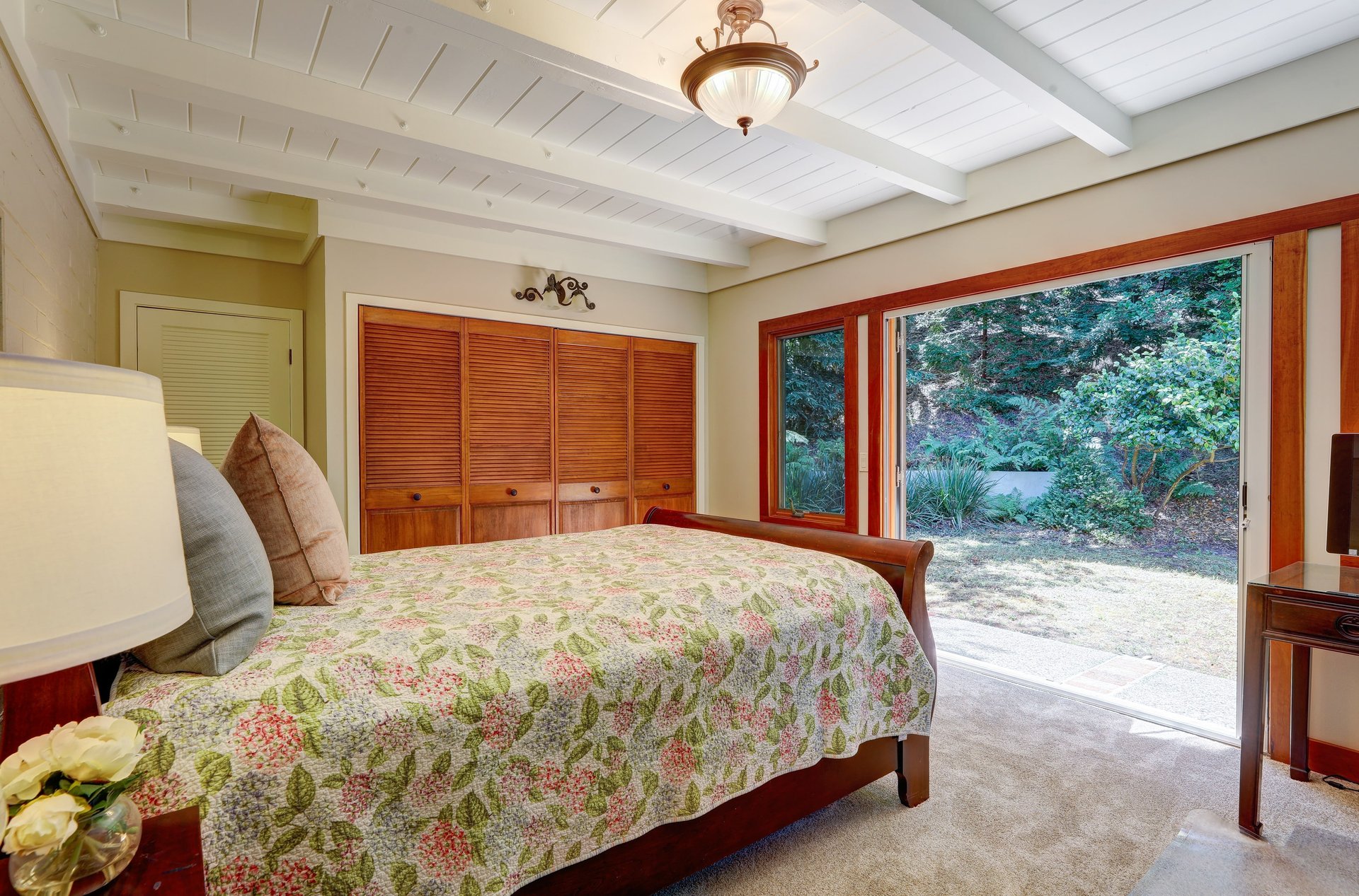 Paradise Retreat