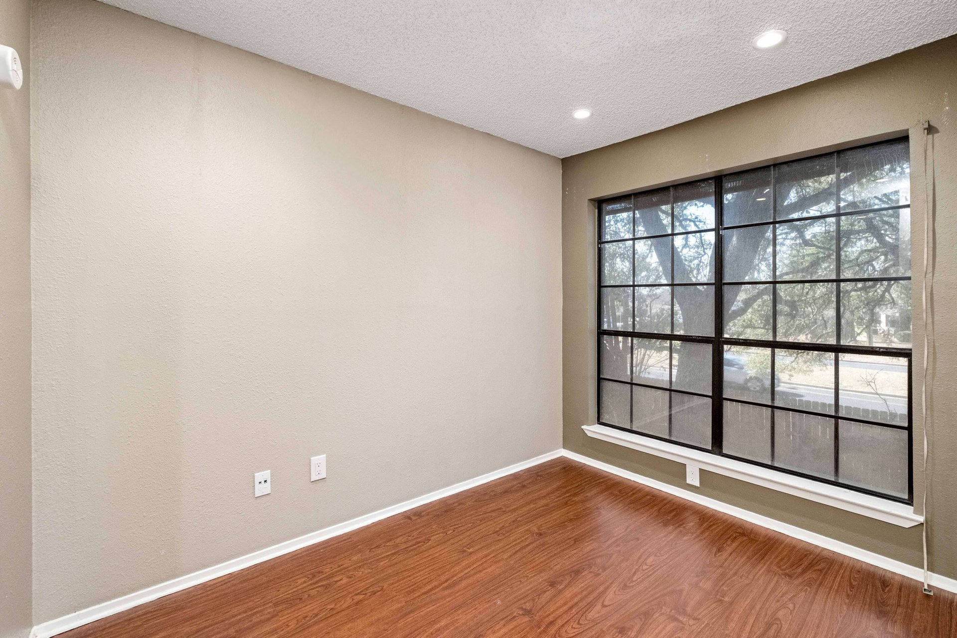 4159 Steck Ave #242