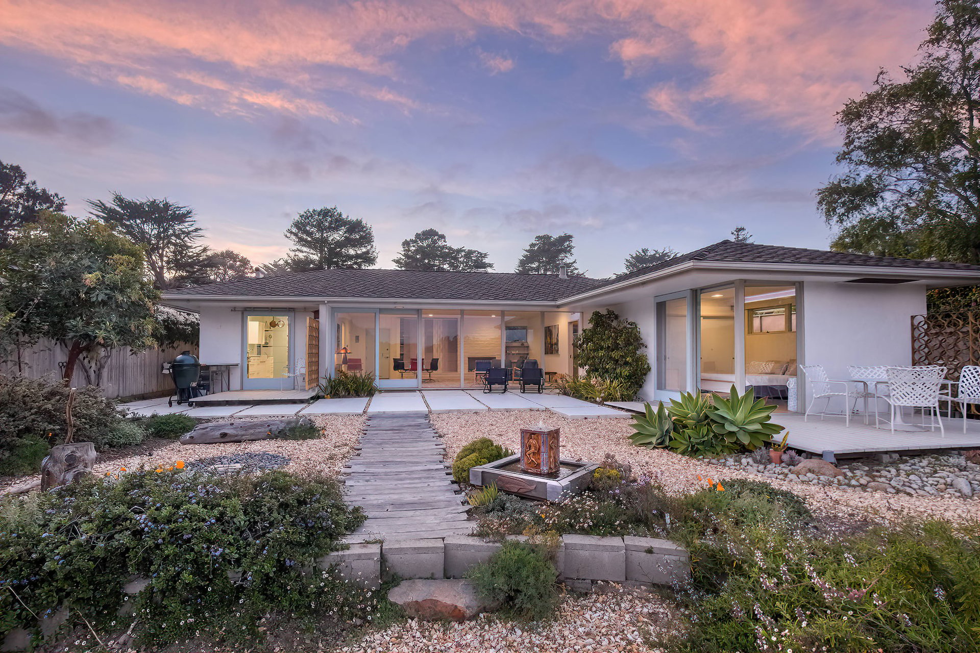 Carmel River Beach House - 26395 Carmelo Street