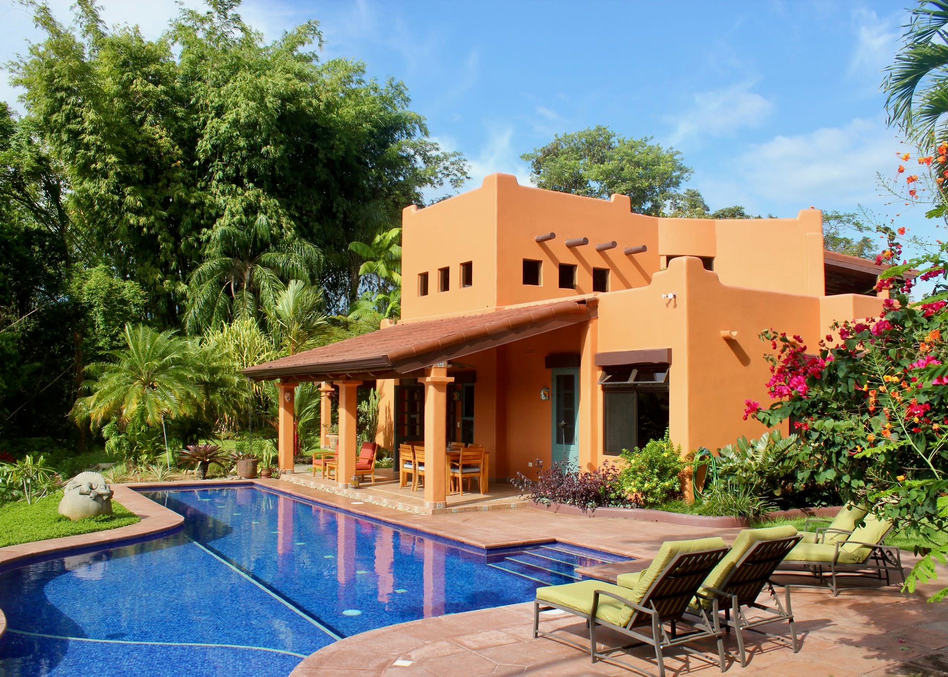 11.35 ACRES – 3 Bedroom Luxury Home, 1 Bedroom Guest House, Pool, Sunset Ocean View, Separate Ocean View Building Site!!