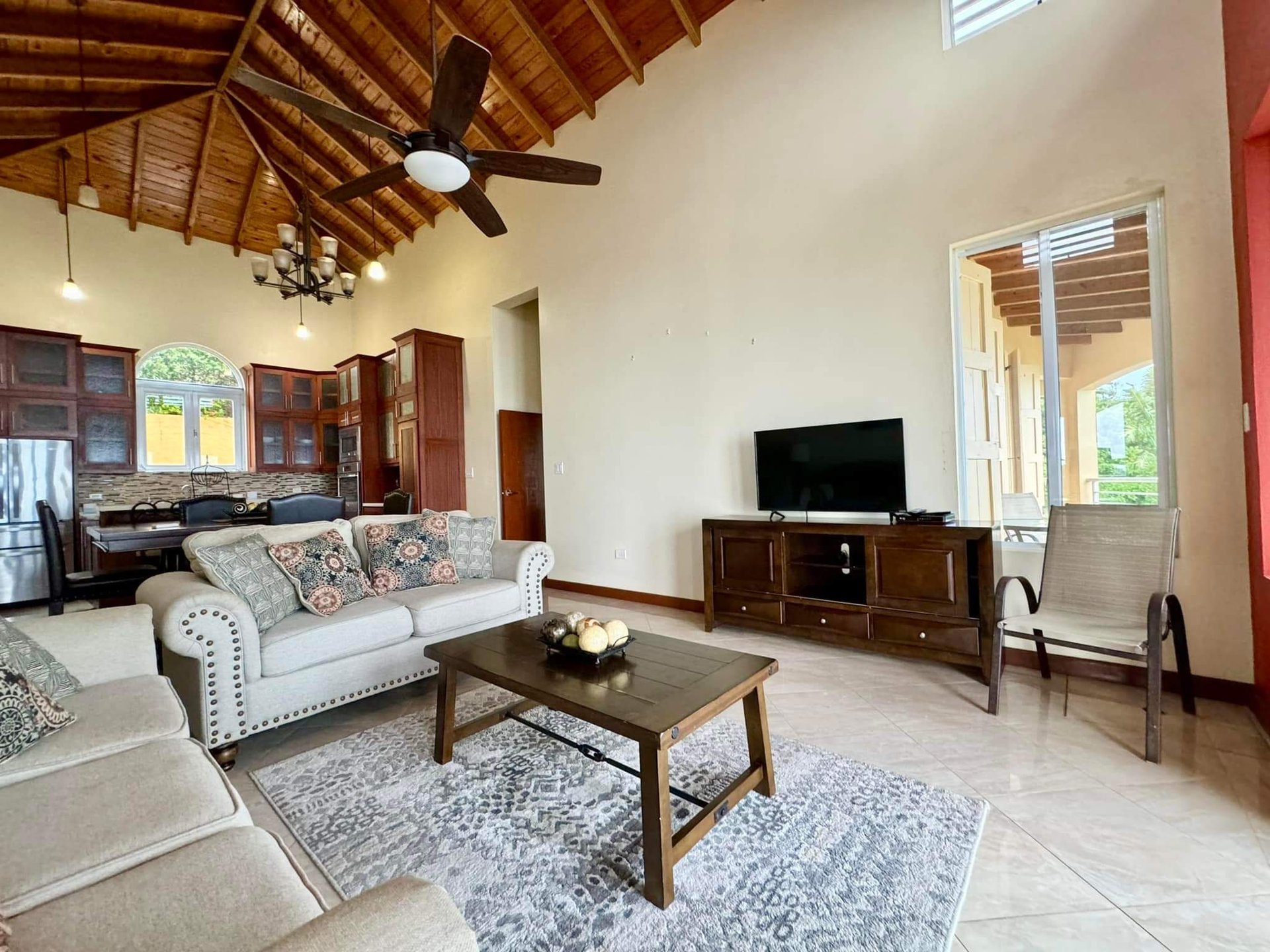 857 Hawk's Nest 3 Bedroom Standalone Villa-Evelyn House