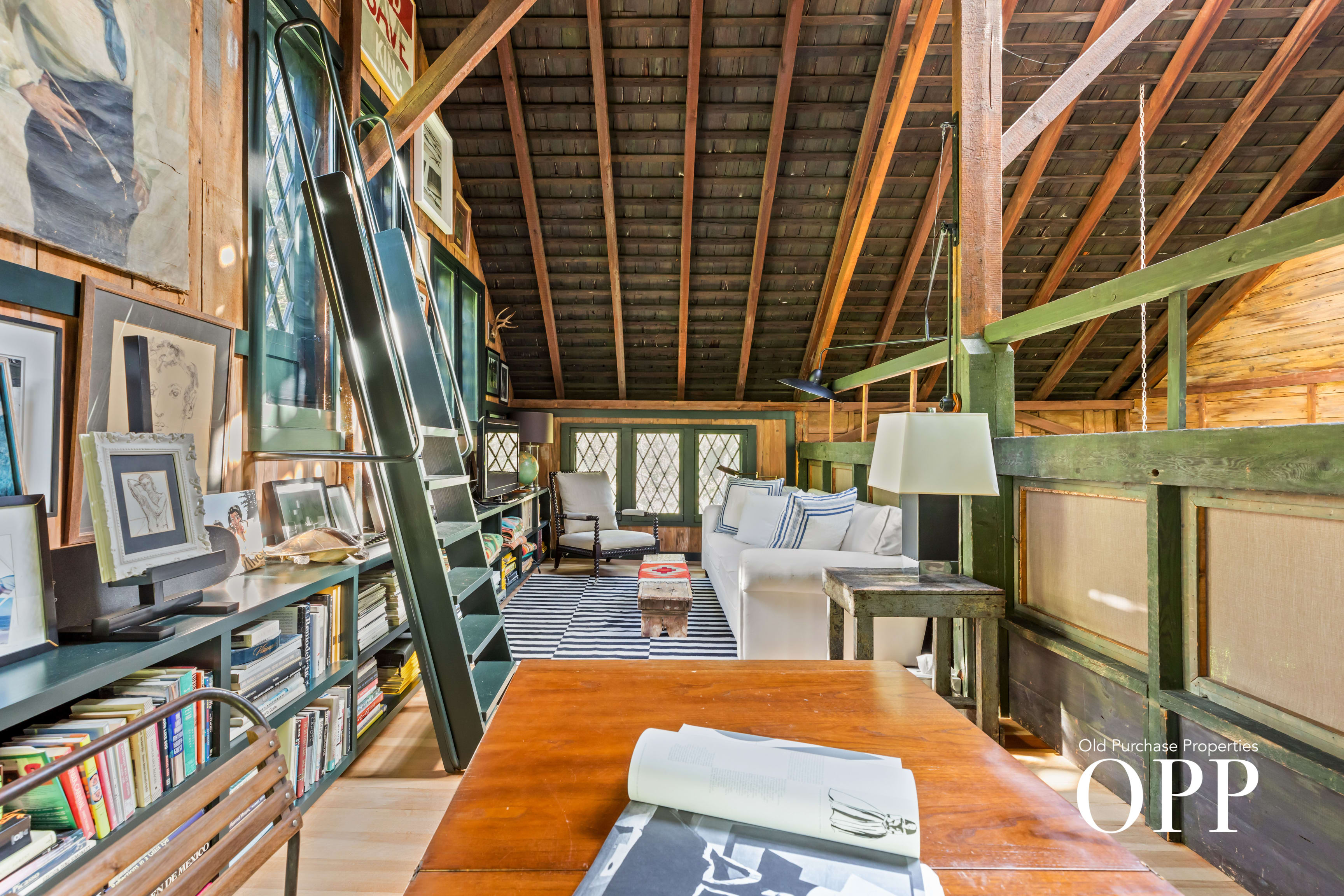 AN EXQUISITE CARRIAGE HOUSE