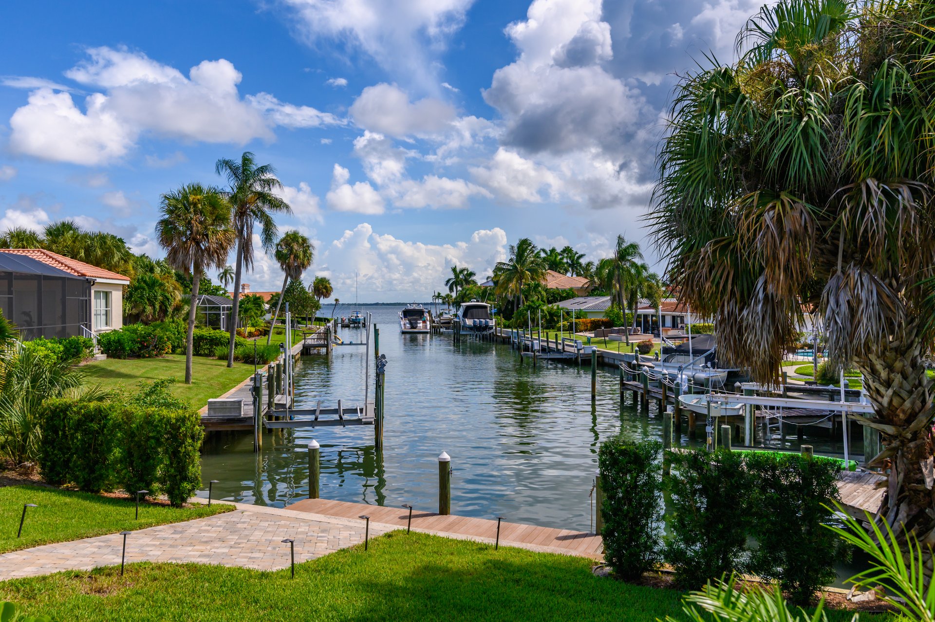 500 Ketch Lane, Country Club Shores, Longboat Key