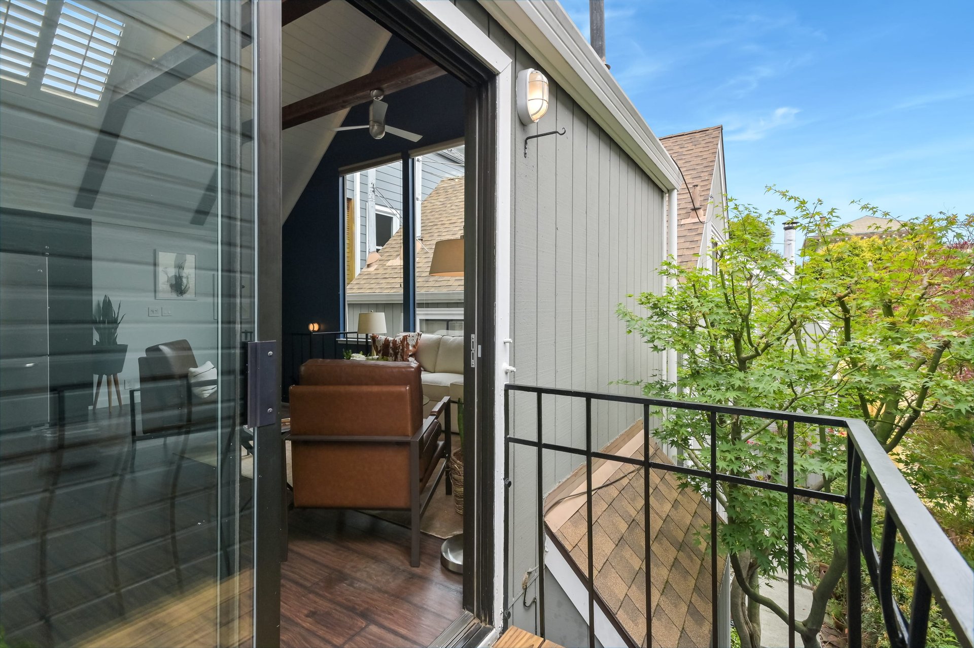Designer Renovated, Free-Standing Condo in Hayes Valley!