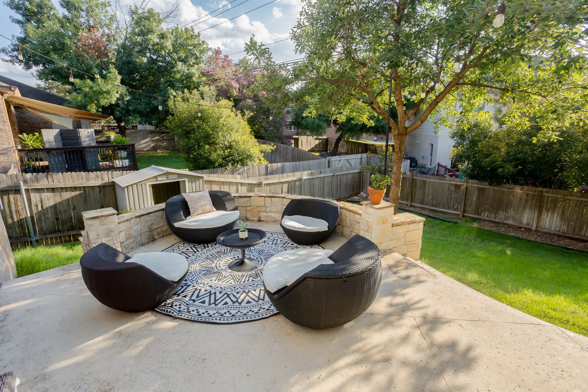 24843 CRESCENT RUN
