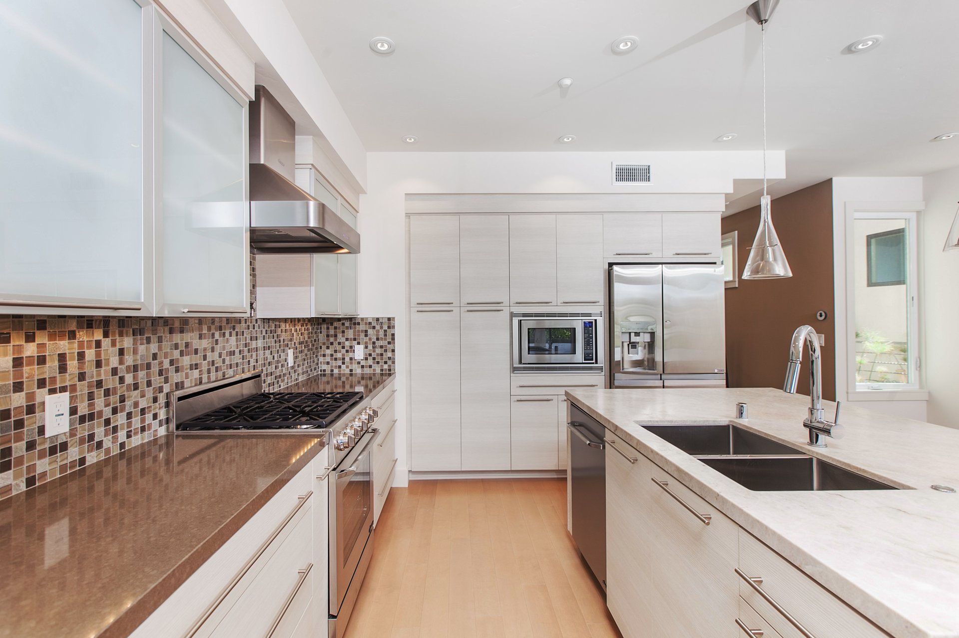 New Ocean-View Living