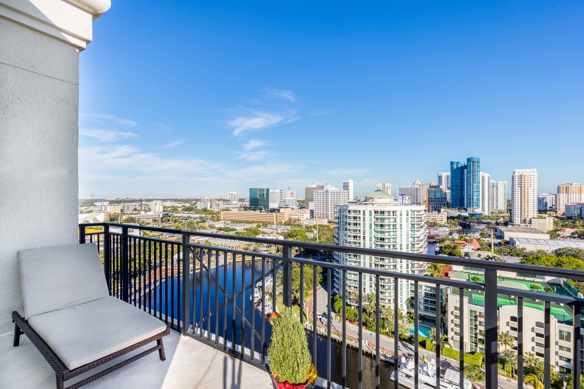 600 W Las Olas Blvd Unit: 1808S