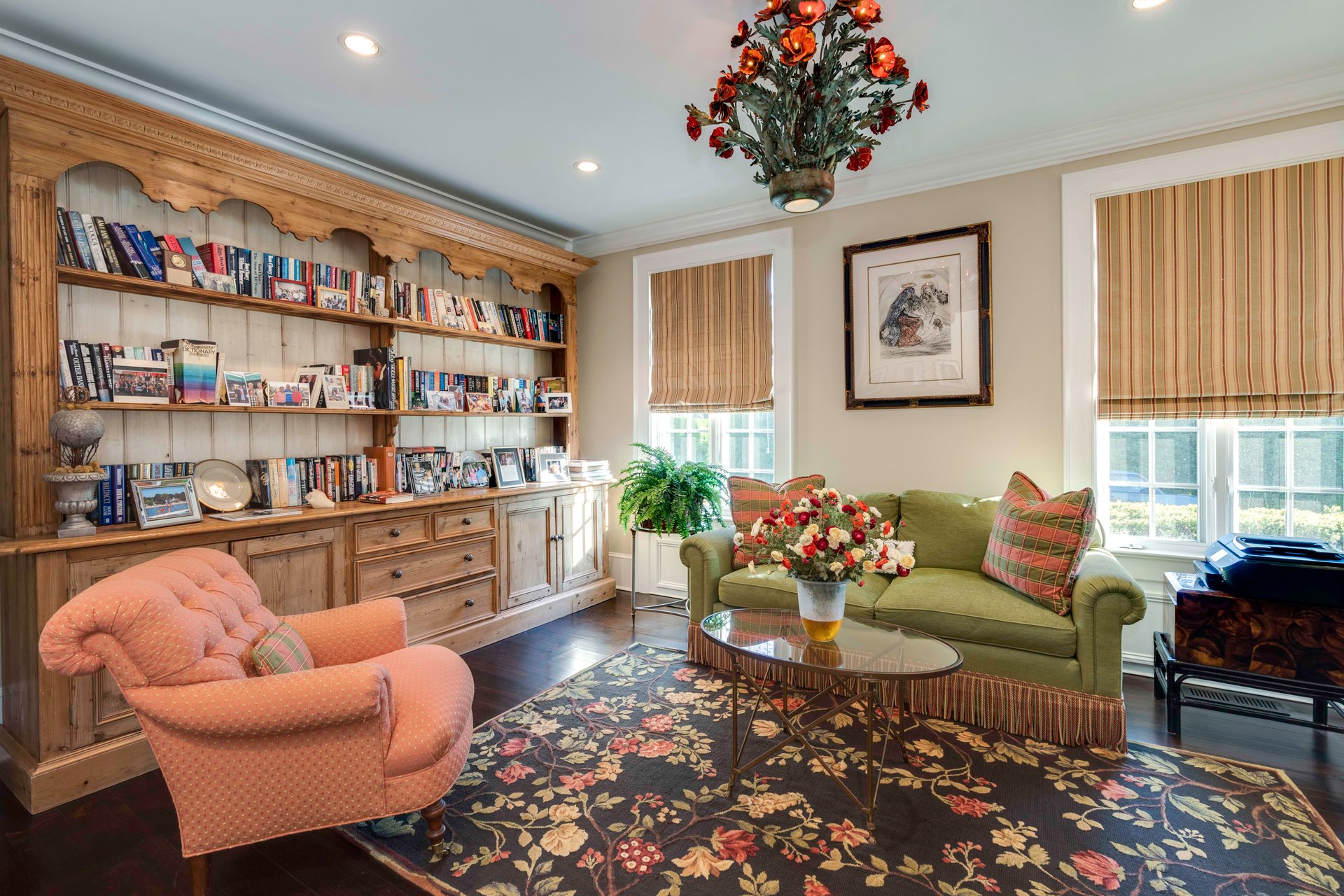 Furnished Designer Luxury Cottage in a Historic Waterfront Neighborhood