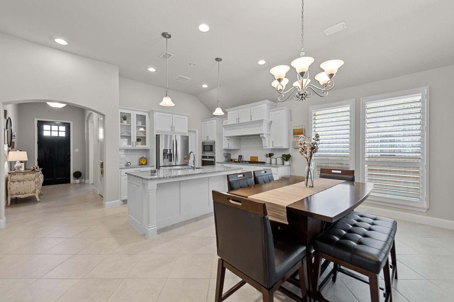 1537 Jocelyn Drive