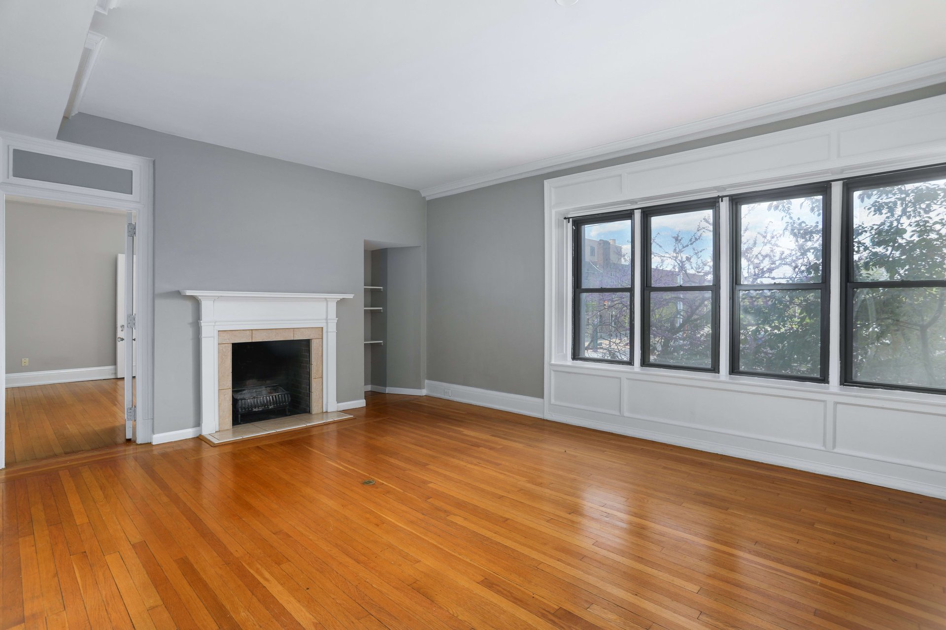 2900 E Jefferson Avenue Unit: A100