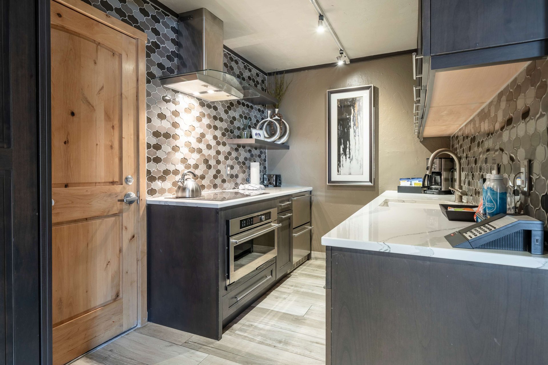The Lodge at Vail Condominiums #262