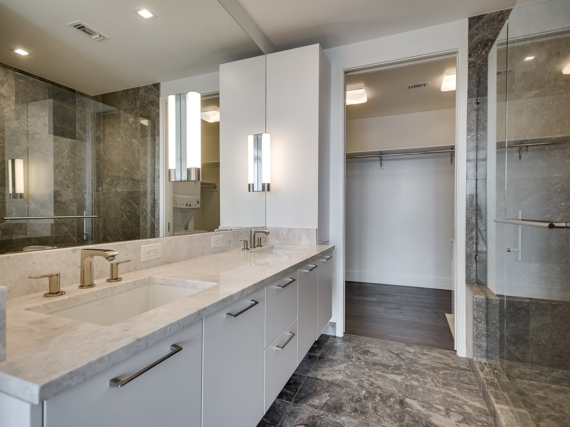 Fifth & West, #1802