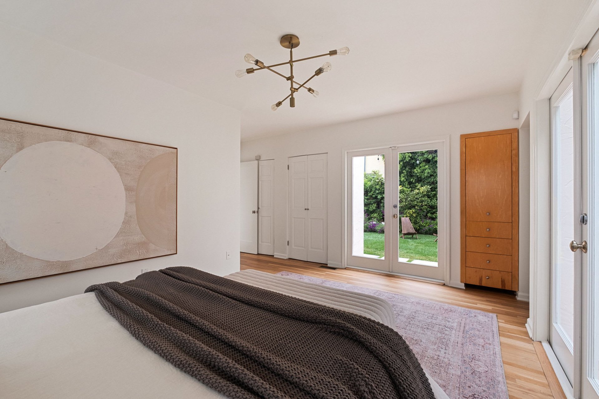 Beautifully Re-imagined Spanish Modern in Wilshire Vista