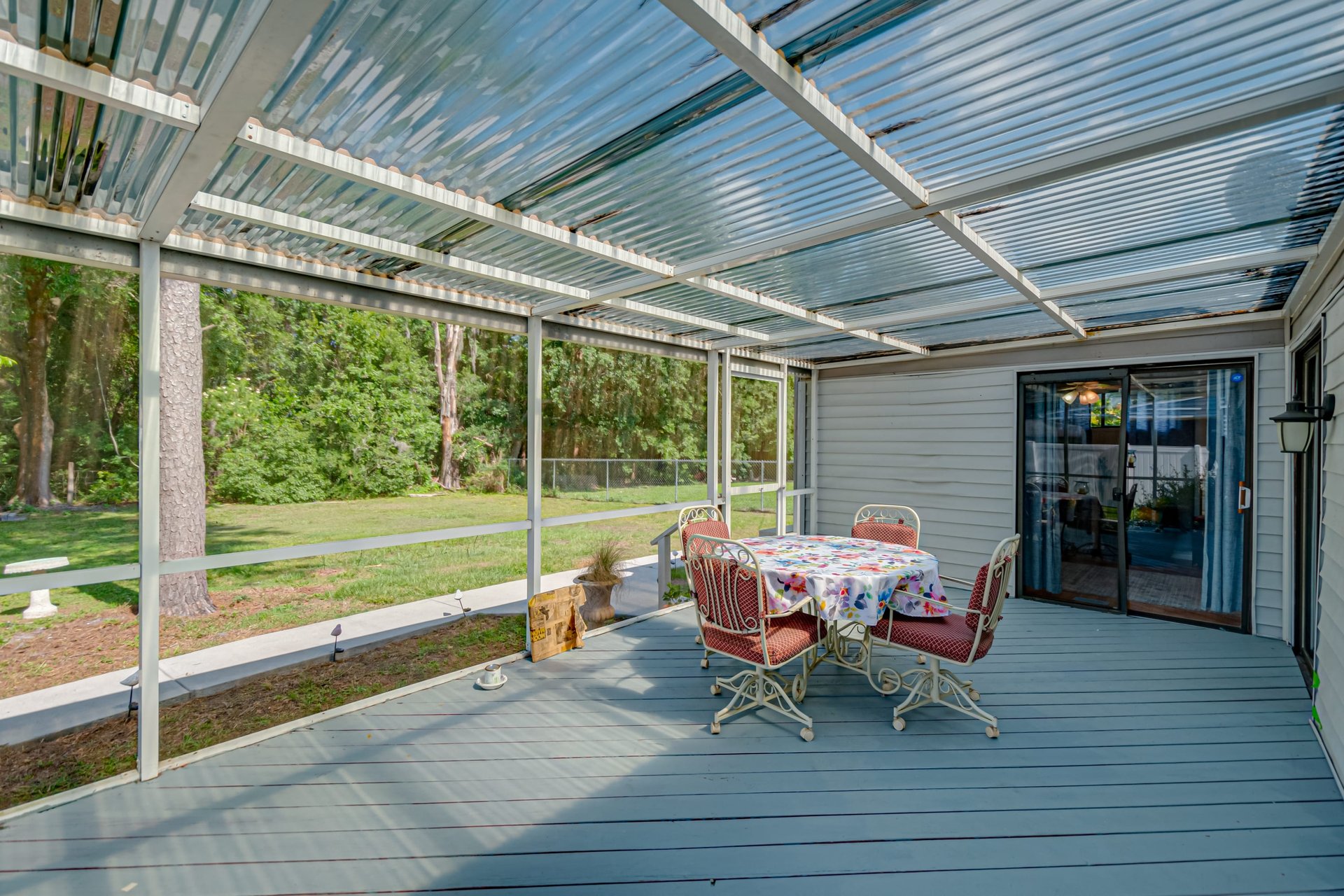 2536 MARTHA  LANE