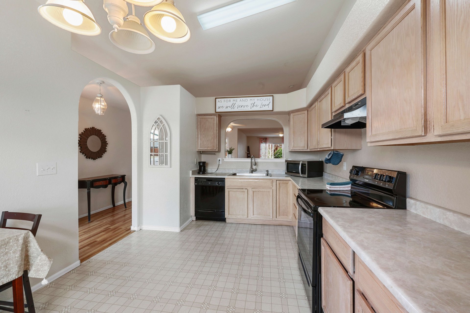 5040 Sage ST, Pueblo, CO 81005