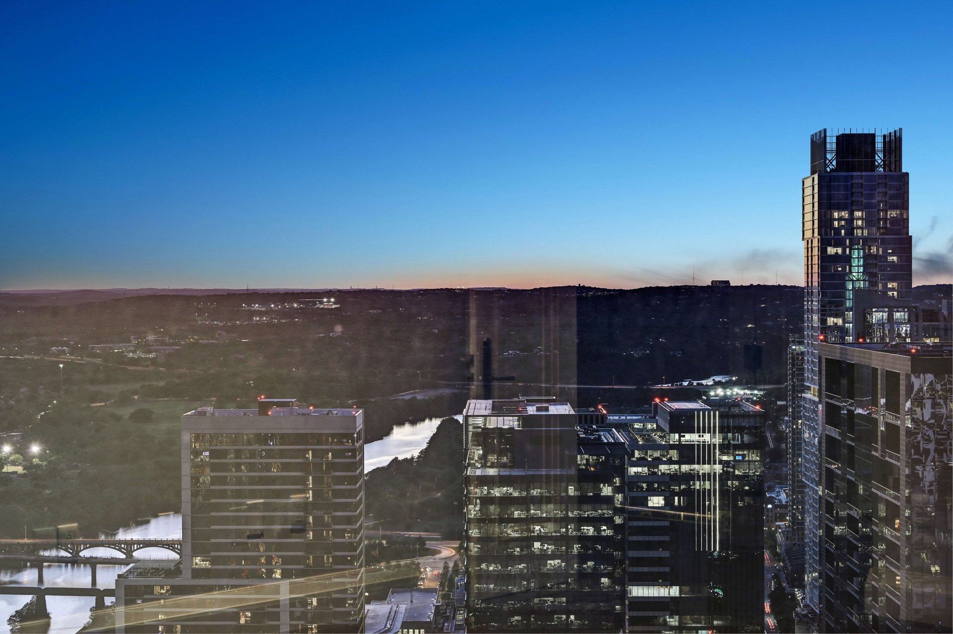 200 Congress Ave #44J