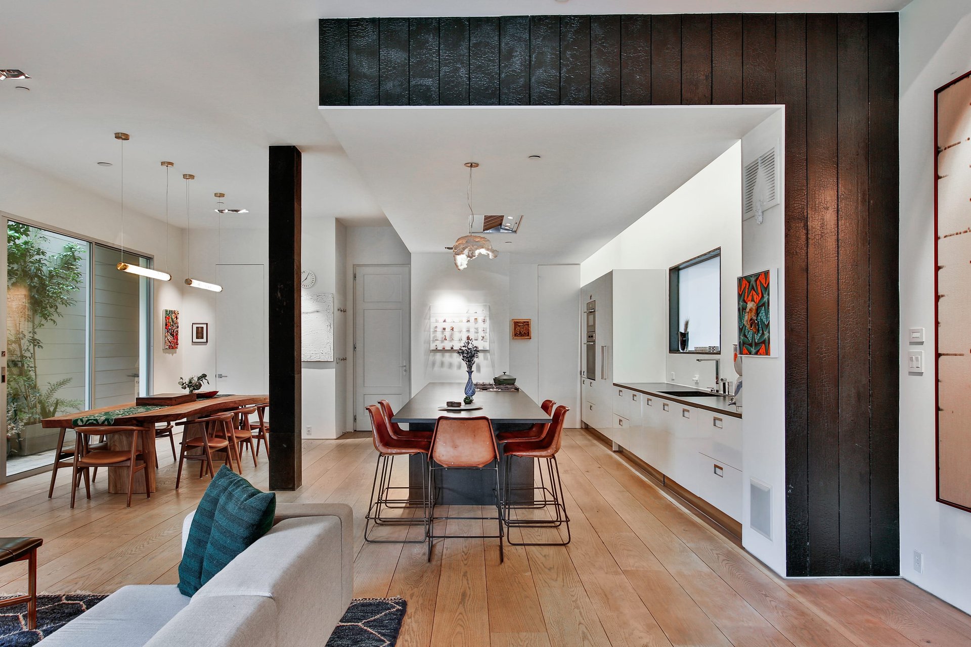 Pacific Heights House-Like Two-Level Condo
