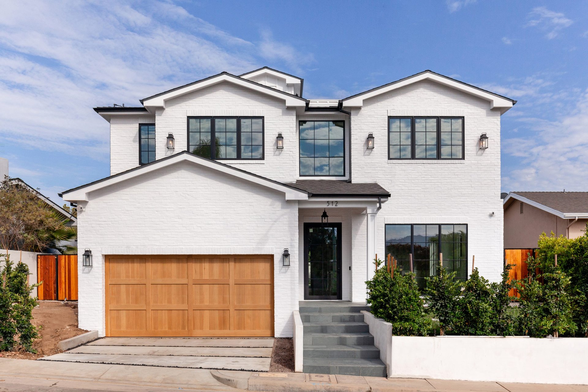512 N Robinwood Drive