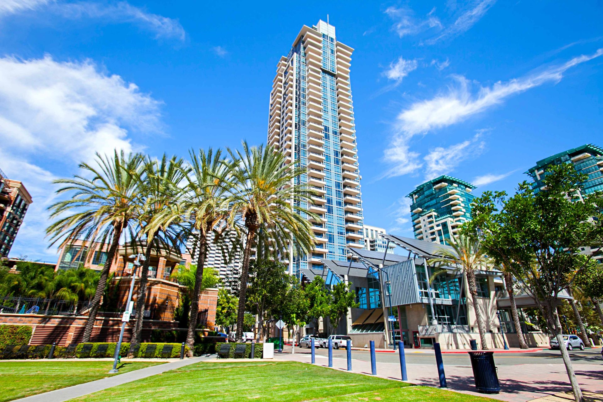 550 Front St #1208