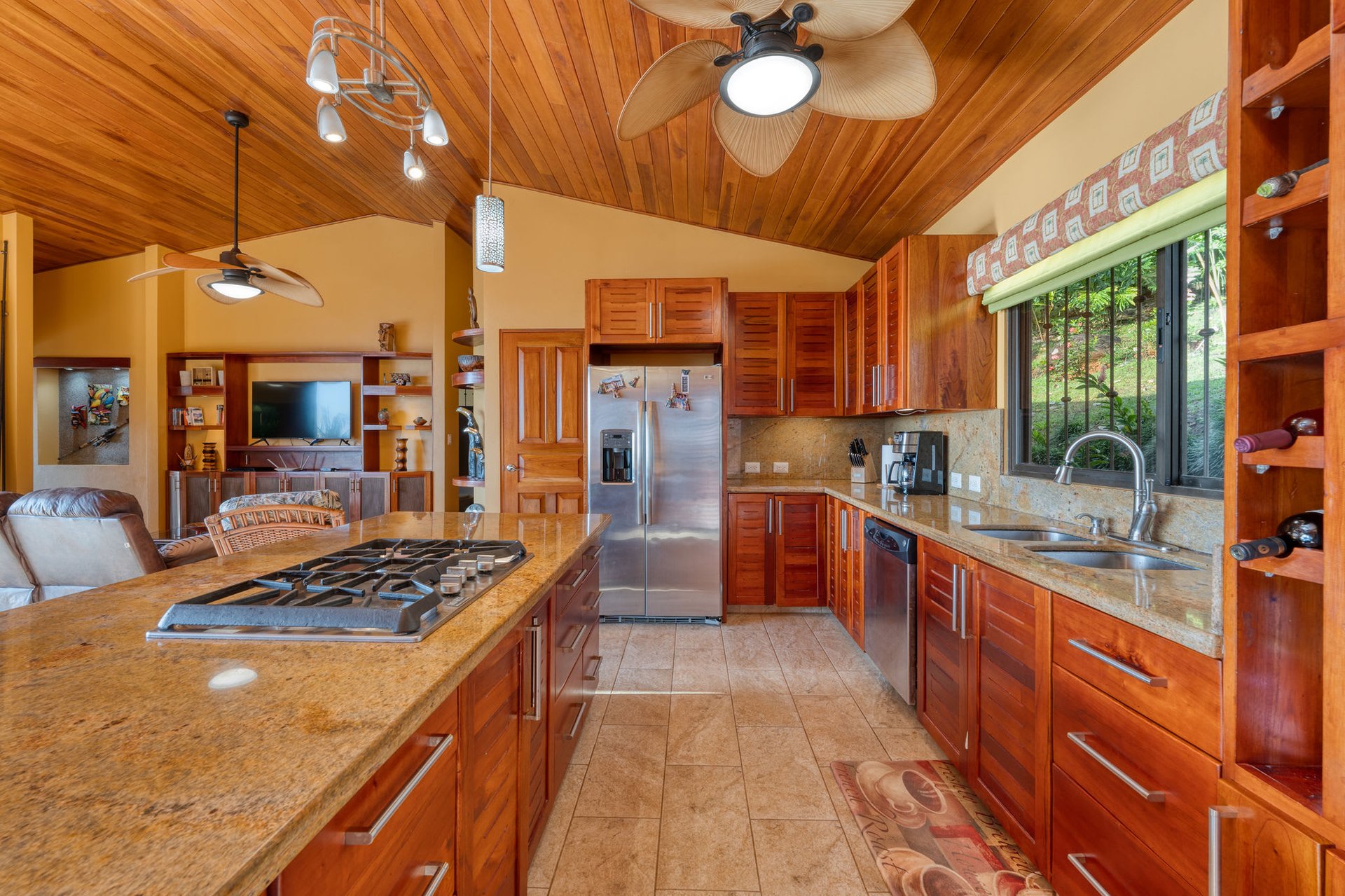 Ocean View 3 Bedroom and 2.5 Bath Home in Sought After Escaleras, Dominical