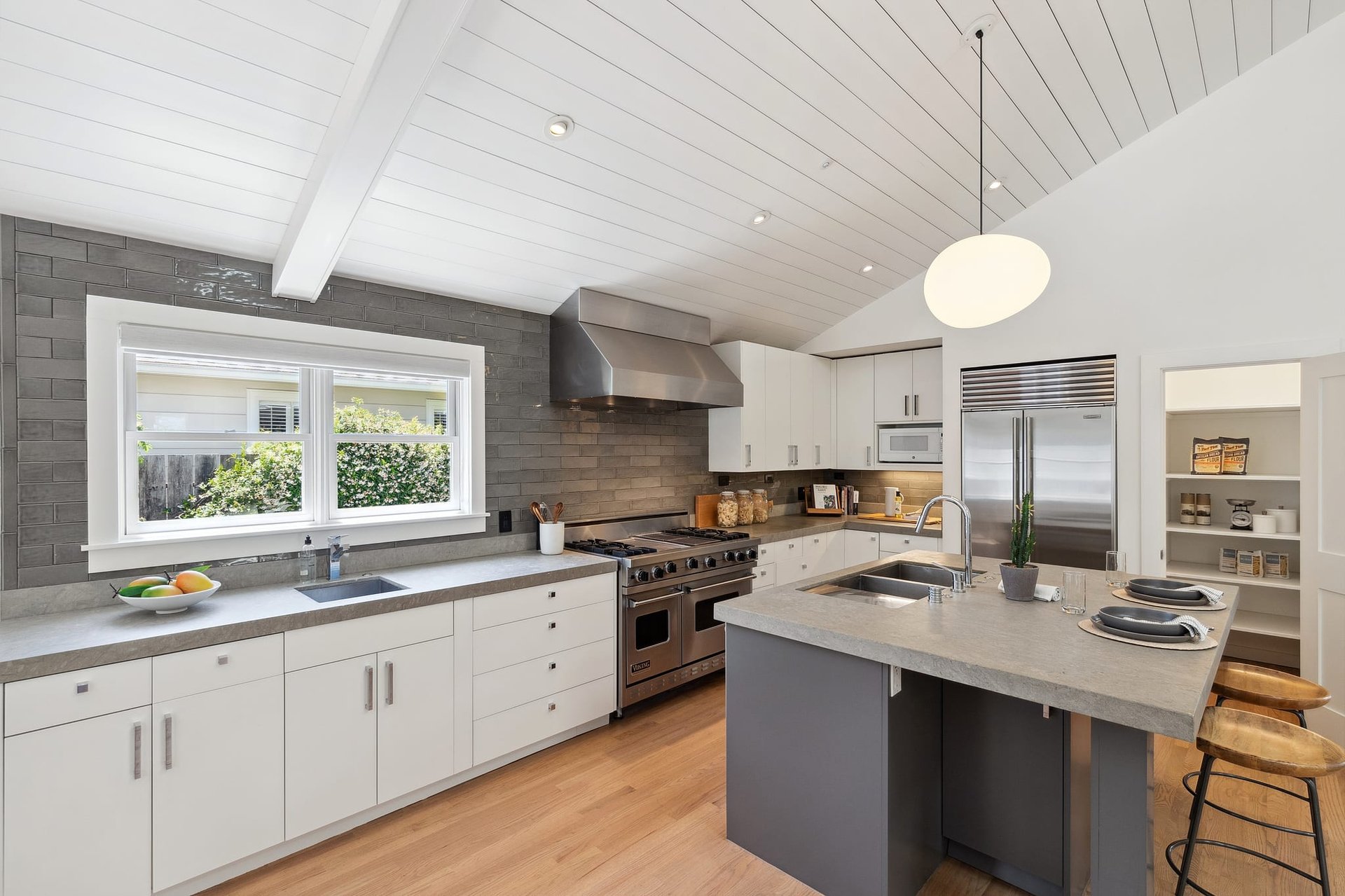 109 Bolinas Avenue