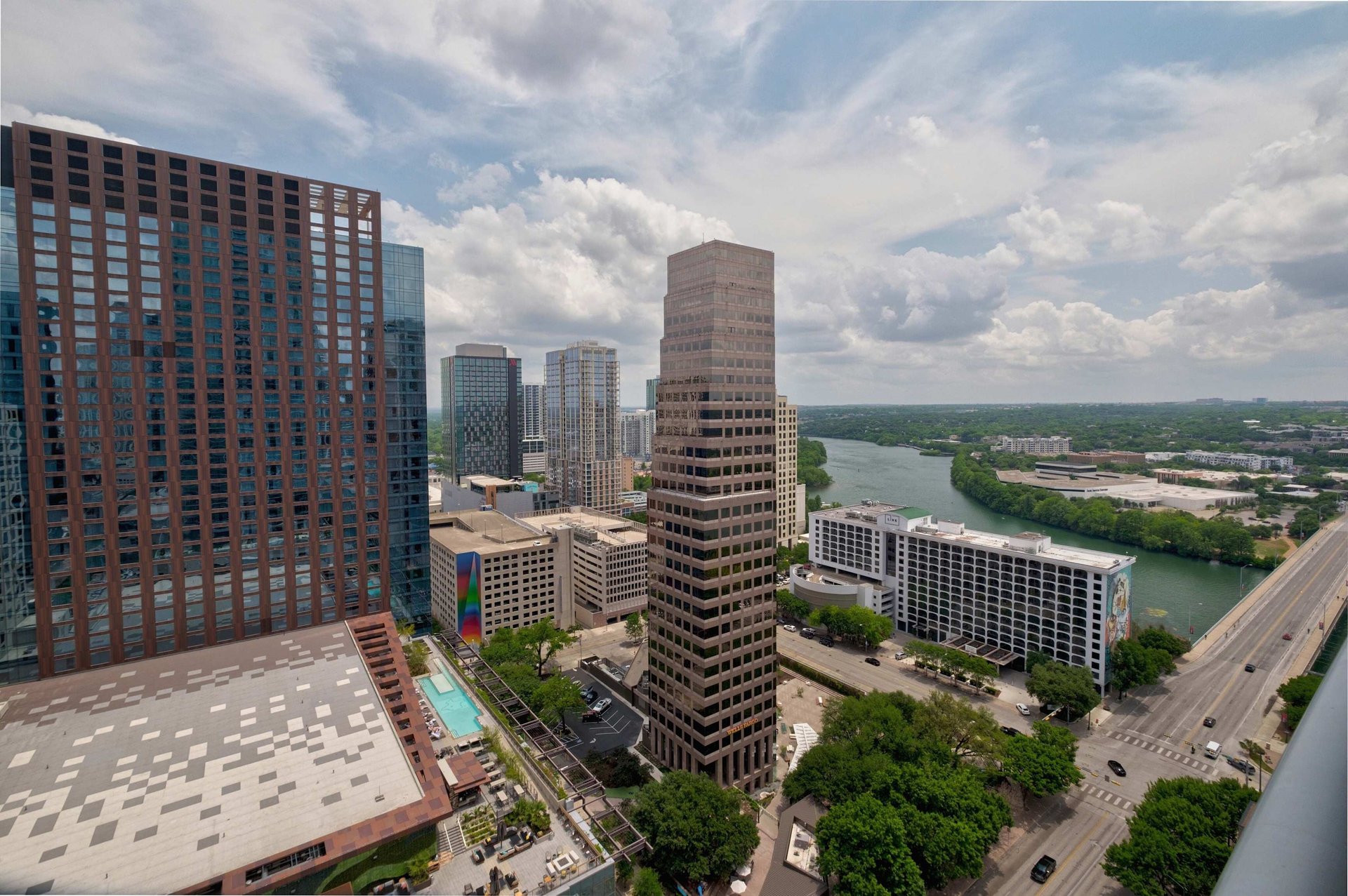 200 Congress Ave #24B