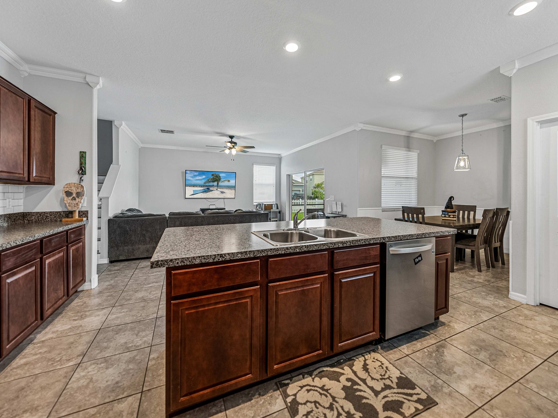 8720 SAVORY WALK DR