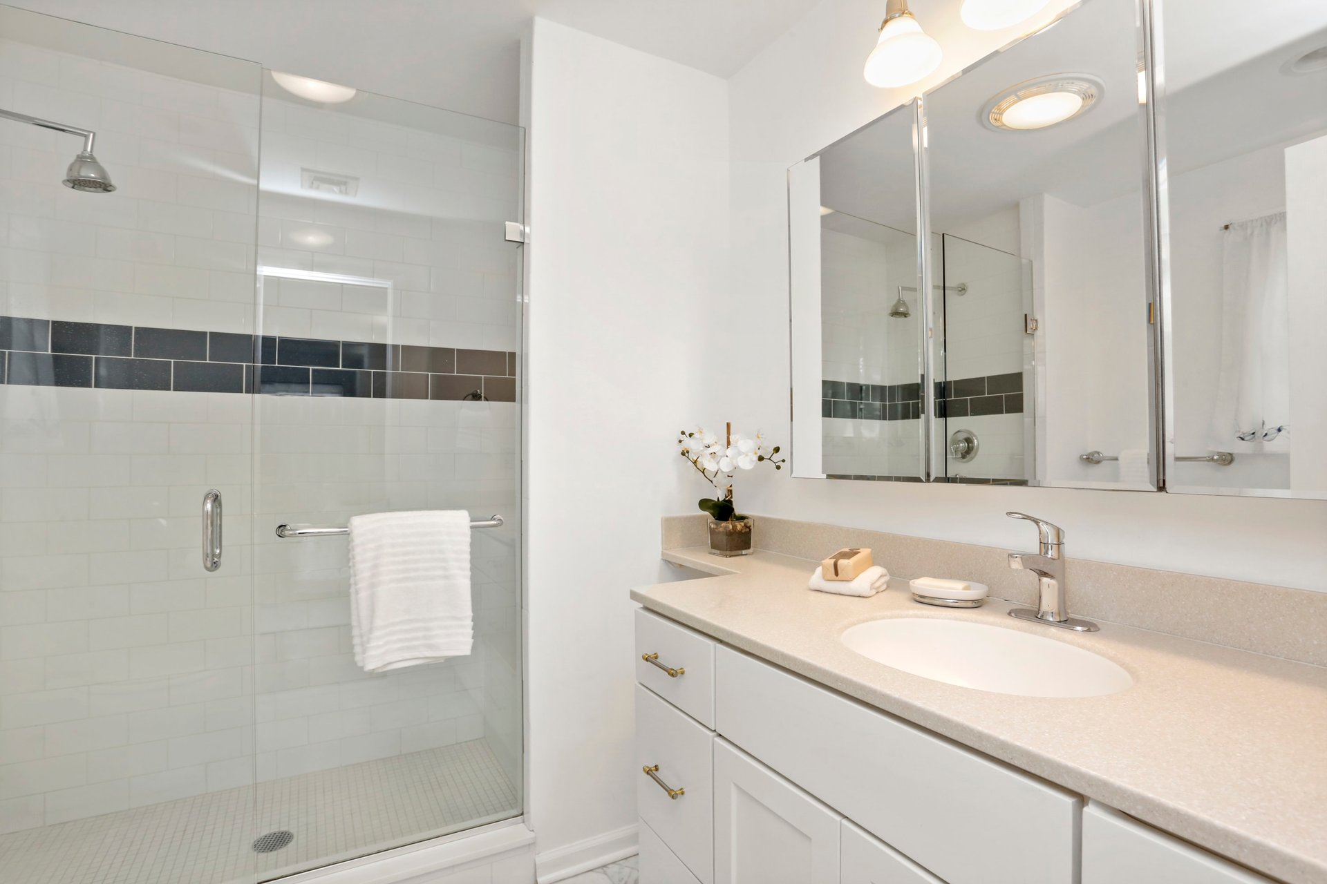 2 Pequot Drive