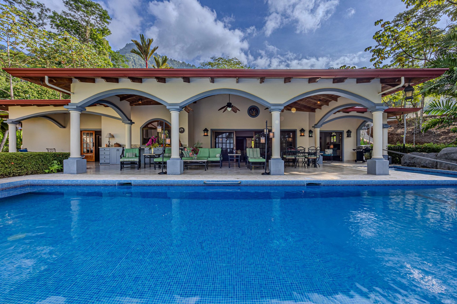 Casa de Jardin, A Luxury Estate With Casita.  Stunning Grounds and Views