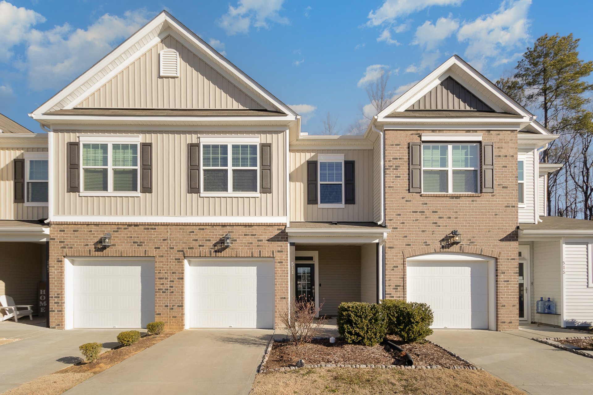 3 Bedroom Townhome Near UNC Hospital - Hillsborough