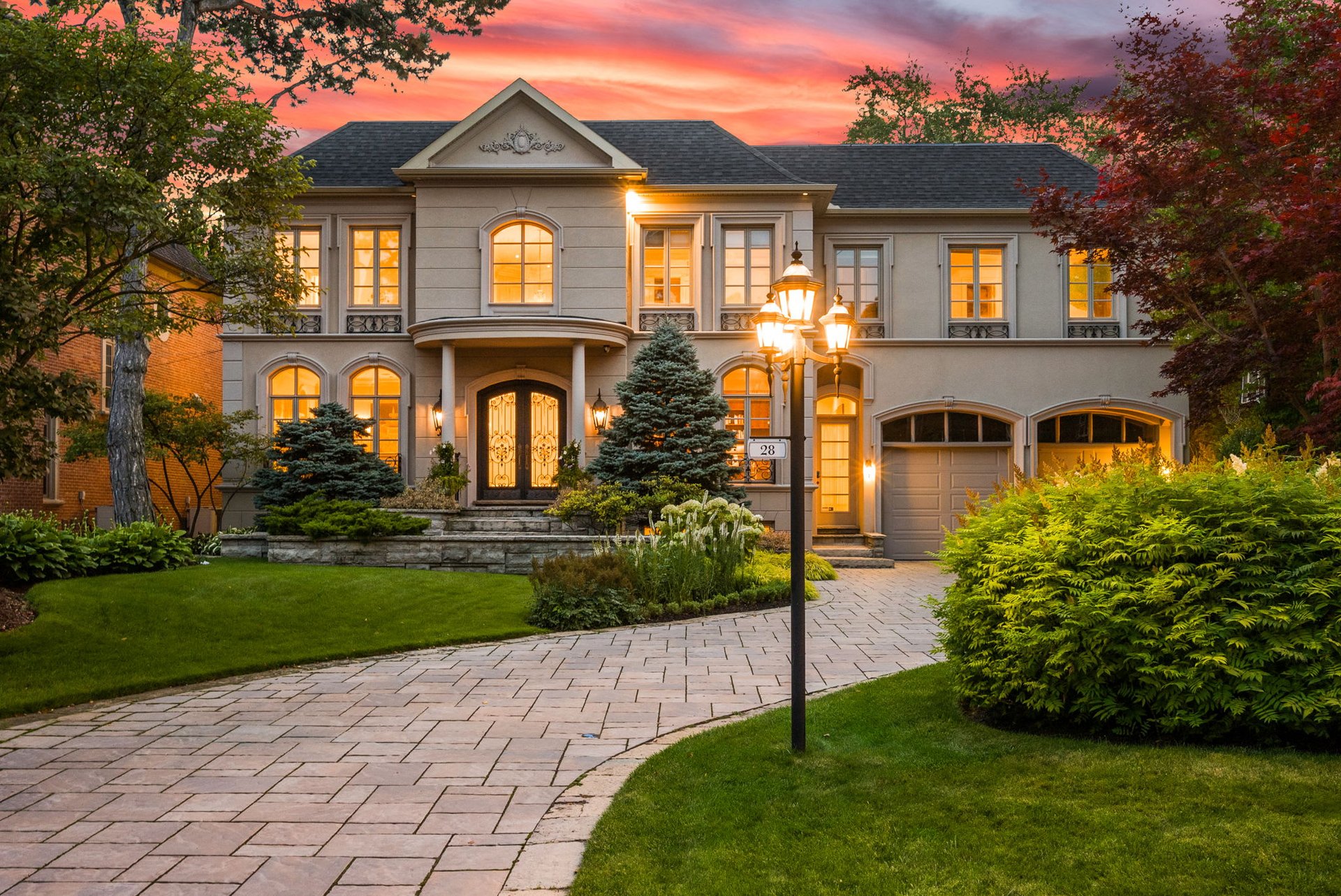 SOLD: Breathtaking Ravine Property!