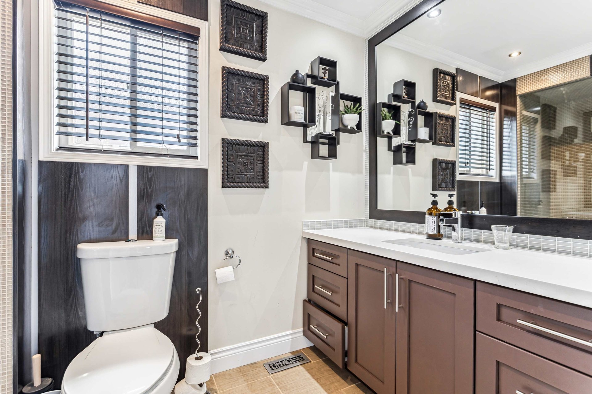 Gorgeous 3 Bedroom Semi- Detached